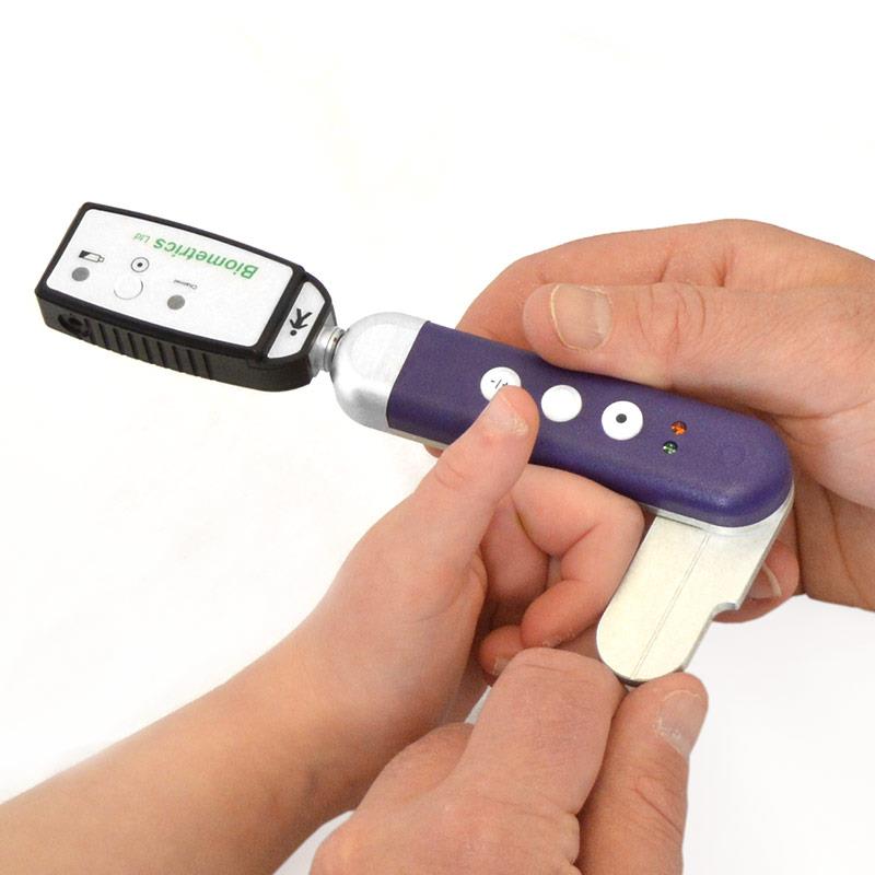 Small Goniometer N300 in use (evaluation)